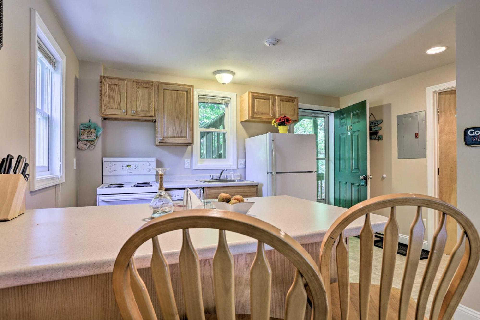 Lake Getaway Walk Across Street To Private Beach! Γκίλφορντ Εξωτερικό φωτογραφία